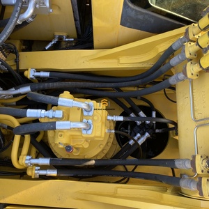 โครงการก่อสร้างที่ไม่ต้องตรวจสอบความปลอดภัย รถขุดไฮดรอลิกแบบตีนตะขาบ Komatsu PC450 มือสอง น้ำหนัก 45 ตัน - Product Image 3