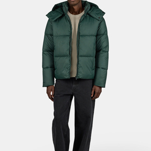 Chaqueta Acolchada con Capucha para Hombre, Estilo Urbano, Transpirable, Relleno de Algodón, Cierre de Cremallera, Informal, de Poliéster, Corte Regular, Color Sólido - Product Image 2