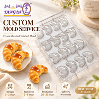 Moule à croissants personnalisable Tangba, moule à chocolat OEM ODM en polycarbonate, moule à pralines à démoulage facile pour boulangerie française, fabrication de bonbons