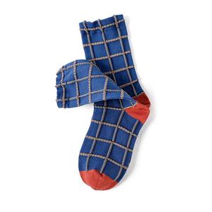 Chaussettes de mode personnalisées pour femmes, en soie brillante, avec motif en relief 3D, mi-mollet, à carreaux rétro - Product Image 5