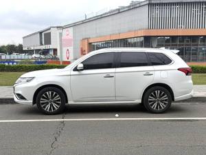 Autos Usados 2019 2020 Mitsubishi Outlander 2.0L Autos Baratos SUV de 7 Plazas, Casi Nuevos, Bajo Kilometraje, Ahorro de Combustible, Autos de <span class=keywords><strong>Segunda</strong></span> <span class=keywords><strong>Mano</strong></span> - Product Image 3