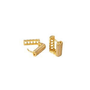 Pendientes de Aro con Forma de Cubo Dorado y Engaste de Garra, Joyería para Fiestas - Product Image 4