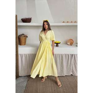 Vestido largo de muselina amarillo con cuello redondo, corte holgado, cintura natural, tejido transpirable, vestido informal para el tiempo libre. - Product Image 3