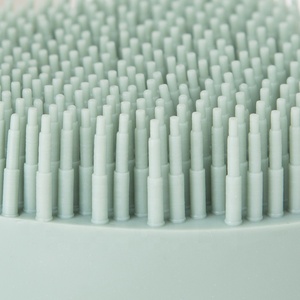 格洛韦热卖Oem <span class=keywords><strong>2</strong></span>合1 TPR硅选项洗发水分配器按摩刷宠物美容刷硅胶身体沐浴刷 - Product Image 5