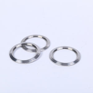 Joint plat en acier inoxydable 304, rondelle métallique pour soudage automobile, joint à bride à ouverture rapide, non standard, personnalisable - Product Image 1