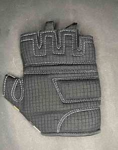 Guantes de Gimnasio de Medio Dedo CLASSPO |   Guantes de Ciclismo y Levantamiento de Pesas de Cuero Sintético con Cierre de Velcro al por Mayor - Product Image 3