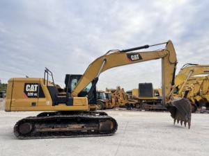 รถขุดตีนตะขาบ Caterpillar ของแท้ สภาพดีเยี่ยม อะไหล่หลัก รุ่น 320GC 320B 320DL 320GX รวมถึงมอเตอร์ เครื่องยนต์ และเกียร์ - Product Image 3