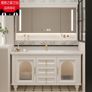 Mueble de Baño de Roble Estilo Americano Color Crema Francés con <span class=keywords><strong>Espejo</strong></span> Inteligente, Lavabo Integrado de Cerámica Impermeable y Superficie de Piedra - Product Image 4