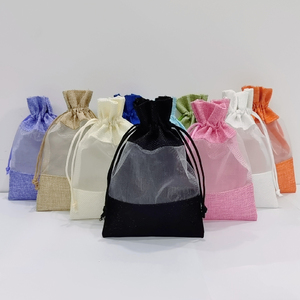 Großhandel weichen Stoff Party Sac kleinen Kordel zug grau durchsichtig Fenster Mesh 10x15 Verpackung Geschenk Tasche Jute - Product Image 2