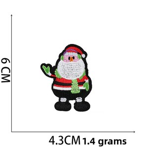 Nouvel ensemble de patchs en polyester sur le thème de Noël d'<span class=keywords><strong>Amazon</strong></span> : patchs brodés Père Noël et boule de cristal pour vêtements, thermocollants - Product Image 3