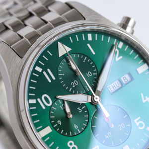 Montre en acier inoxydable, taille dorée, exsudant le luxe, adaptée à diverses occasions, montre mécanique haut de gamme pour homme - Product Image 3