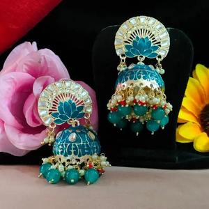 Elegante Meenakari Jhumkas con colgantes coloridos y detalles de acrílico Kundan de primera calidad, pendientes clásicos de moda india - Product Image 1