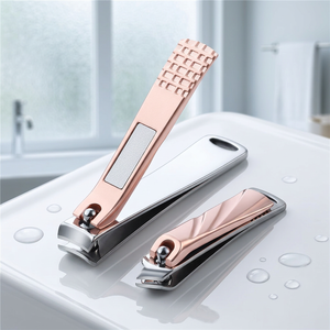 Coupe-ongles pour adultes en acier inoxydable noir mat pour hommes et femmes, ouverture large – Coupe-ongles durables pour ongles épais et incarnés - Product Image 3