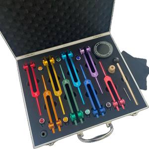 8 warna pelangi garpu Penyelaras gabungan logo kustom <span class=keywords><strong>set</strong></span> garpu penyetelan cetak Laser dengan penolak garpu penyetelan - Product Image 1