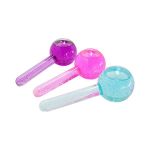 Produits les plus vendus en <span class=keywords><strong>2020</strong></span> Autre outil <span class=keywords><strong>de</strong></span> massage Masseur facial Globes <span class=keywords><strong>de</strong></span> glace Utilisation chaude et froide Rouleau <span class=keywords><strong>de</strong></span> glace pour les soins <span class=keywords><strong>de</strong></span> la peau - Product Image 5