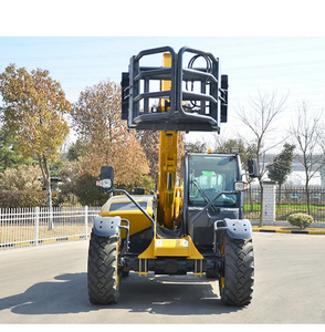 Sollevatore Telescopico XC6-3507K con Livellamento Automatico delle Forche per Edilizia/Agricoltura in Vendita - Product Image 5