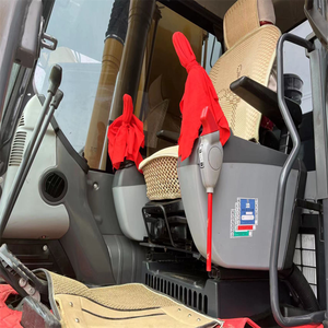 Maquinaria de Construcción de 20 Toneladas en Venta, Excavadora Komatsu PC220-8 Usada de Japón - Product Image 4