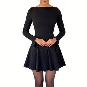 Robe courte plissée à col bateau et manches longues pour femme - Robes de soirée décontractées élégantes avec perles - Product Image 3