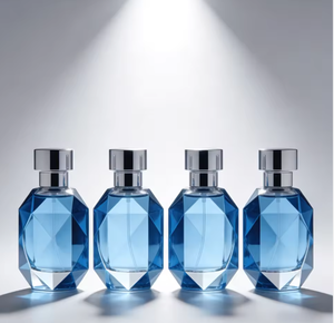 Perfume <span class=keywords><strong>Ariana</strong></span> <span class=keywords><strong>Grande</strong></span> <span class=keywords><strong>Cloud</strong></span> Eau <span class=keywords><strong>de</strong></span> Parfum <span class=keywords><strong>de</strong></span> Alta Calidad, 100 ml, Aroma Floral Especiado, Fresco y Frutal, Larga Duración, Spray Ecológico - Product Image 5