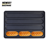 4 moules à baguettes en aluminium antiadhésifs, bâtonnets longs français perforés pour la cuisson du pain, pour usage commercial en boulangerie NEWSKY BAKEWARE
