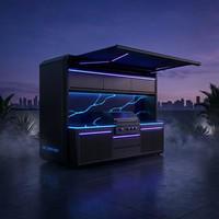 Station de barbecue extérieure intelligente intégrée : Conception de meuble motorisé avec finition en résine fluide pour villas