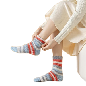 Chaussons thermiques pour femmes 2024, en corail, doux et moelleux, longueur mi-mollet, tricotés, pour la maison, l'<span class=keywords><strong>hiver</strong></span>, chauds, pour le lit, le sol, les bottes, les chaussettes de Noël - Product Image 1