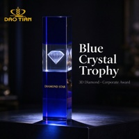 Trophée en cristal bleu, colonne de diamant gravée au laser 3D, plaque en cristal personnalisée pour la reconnaissance des employés, cérémonie annuelle d'entreprise