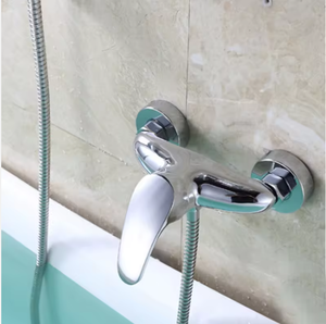Robinet de <span class=keywords><strong>douche</strong></span> mural OUDU contemporain à poignée unique, finition laiton poli chromé, avec pommeau de <span class=keywords><strong>douche</strong></span> ovale en céramique à débit contrôlé - Product Image 5