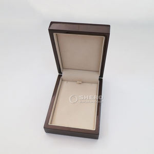 Brown Custom Wholesale Premium Wooden Jewelry Packaging Boxes for Necklace Bracelet <b>Ring</b> Earrings Boxes Jewelry Box - Product Image 3