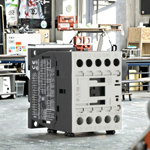 Contactores Eaton <span class=keywords><strong>DILM15</strong></span>-<span class=keywords><strong>10</strong></span> (220V50/60HZ) para Control Industrial, Contactores AC/DC con Certificación UL y CE - Product Image 4