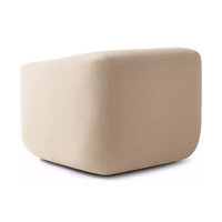 Fauteuil club rembourré tendance avec coussin moelleux personnalisable en tissu – Mobilier de loisirs pour villa, hôtel, salon