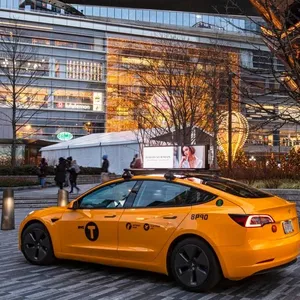 टैक्सी शीर्ष p2.5 p3.3 HD आउटडोर एलईडी प्रदर्शन कार विज्ञापन स्क्रीन डिजिटल विज्ञापन साइन कार मोबाइल विज्ञापन स्क्रीन