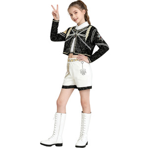 Ensemble de costume de chasseuse de démons pour fille, tenue de scène noire et dorée, short de jeu de rôle d'Halloween, bottes blanches, vêtements de performance pour enfants - Product Image 2