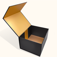 Boîte-cadeau en papier noir magnétique portable haut de gamme avec logo personnalisé, boîtes d'emballage rigides pliables recyclables avec couvercle magnétique