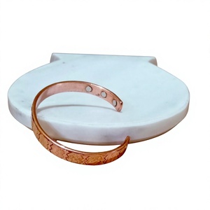 Bracelets en cuivre pur faits à la main, artisanat métallique, personnalisation artisanale, bracelets en cuivre d'Inde, vente en gros. - Product Image 1