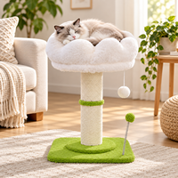 Arbre à chat nuageux avec lit rembourré en peluche, griffoir en sisal et deux jouets à billes, couleurs et tailles personnalisables OEM ODM