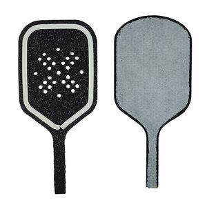 Raquette de pickleball en fibre de carbone T700, noyau en mousse personnalisé 18 mm, homologation PBCoR, OEM pour équipes professionnelles - Product Image 1