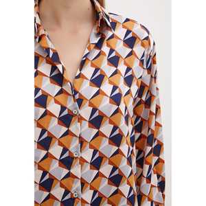 เสื้อเชิ้ตผ้าซาตินลายเรขาคณิตสำหรับผู้หญิง ติดกระดุม สวมใส่สบายๆ ทุกวัน สีพาสเทล - Product Image 4