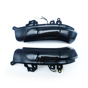 ไฟเลี้ยวกระจกมองข้างแบบรมดำ ADT พร้อมไฟ LED สำหรับรถยนต์ EV KPJ10 GRS20 URS206 - Product Image 1