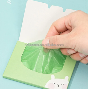 Vente en gros de 100 pièces de papier buvard à l'huile portable de haute qualité, miroir de maquillage pour le contrôle quotidien de l'huile du visage des femmes - Product Image 2