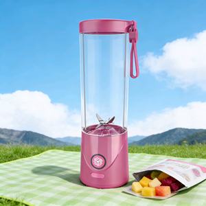 Compact 550ml Portable Juicer, Cordless Mini <b>Blender</b> with Sharp Blades, Perfect for Gym, Camping & Office - Product Image 1