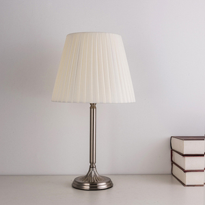 Nordisches Design Moderne LED-Schreibtischlampe Hochwertige Stoff-Eisen-Kombination für Schlafzimmer Wohnzimmer AC220V Metallschirm - Product Image 4