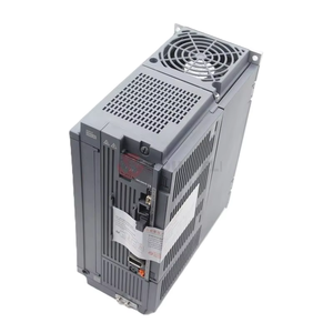 Nouveau pilote d'amplificateur numérique AC MR-J4-500A 5kw, triphasé 200V pour le contrôle du positionnement automatisé avec une fréquence d'impulsion élevée - Product Image 1