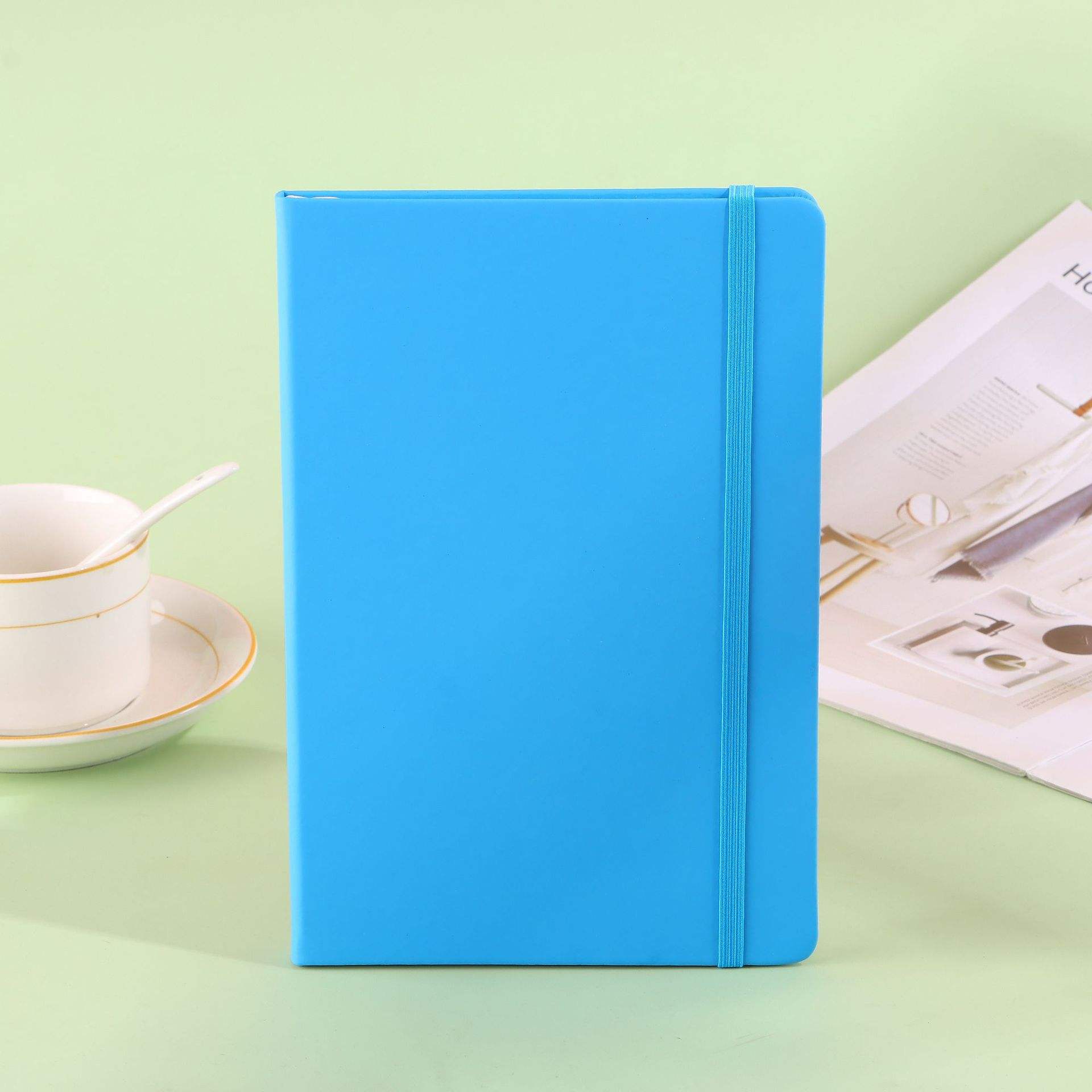 สีฟ้าอ่อน