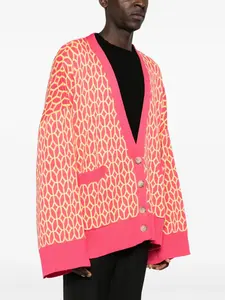 Logo personnalisé conception tricot incrusté col en V Cardigan de grande taille pull ample décontracté pour hommes, élégant lumineux pull en laine mélangée pour hommes - Product Image 3