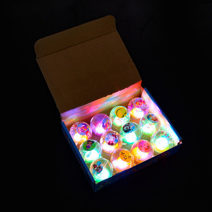 Palla Luminosa Elastica Stile Corda con Effetto Lampeggiante per Intrattenimento e Gioco - Product Image 2