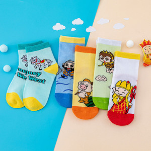 Calcetines tobilleros transpirables para niños y niñas, medias de tubo con dibujos de princesa de hielo, de 0 a 6 años, venta al por mayor, 5 pares - Product Image 2