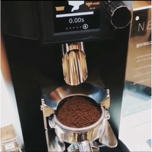 Moulin à café électrique Mahlkönig E65GBW en acier inoxydable, usage commercial, prêt à l'emploi, fabriqué en Allemagne - Product Image 4