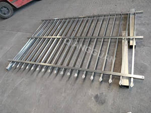 Venta al por mayor Fácil instalación moderna prefabricada <span class=keywords><strong>jardín</strong></span> externo acústico galvanizado acero negro aluminio <span class=keywords><strong>valla</strong></span> para balcón - Product Image 3