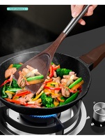 Ensemble d'ustensiles de cuisine en bois de noyer avec louche de poêle antiadhésive épaissie spatule à frire cuillère à riz à usage domestique